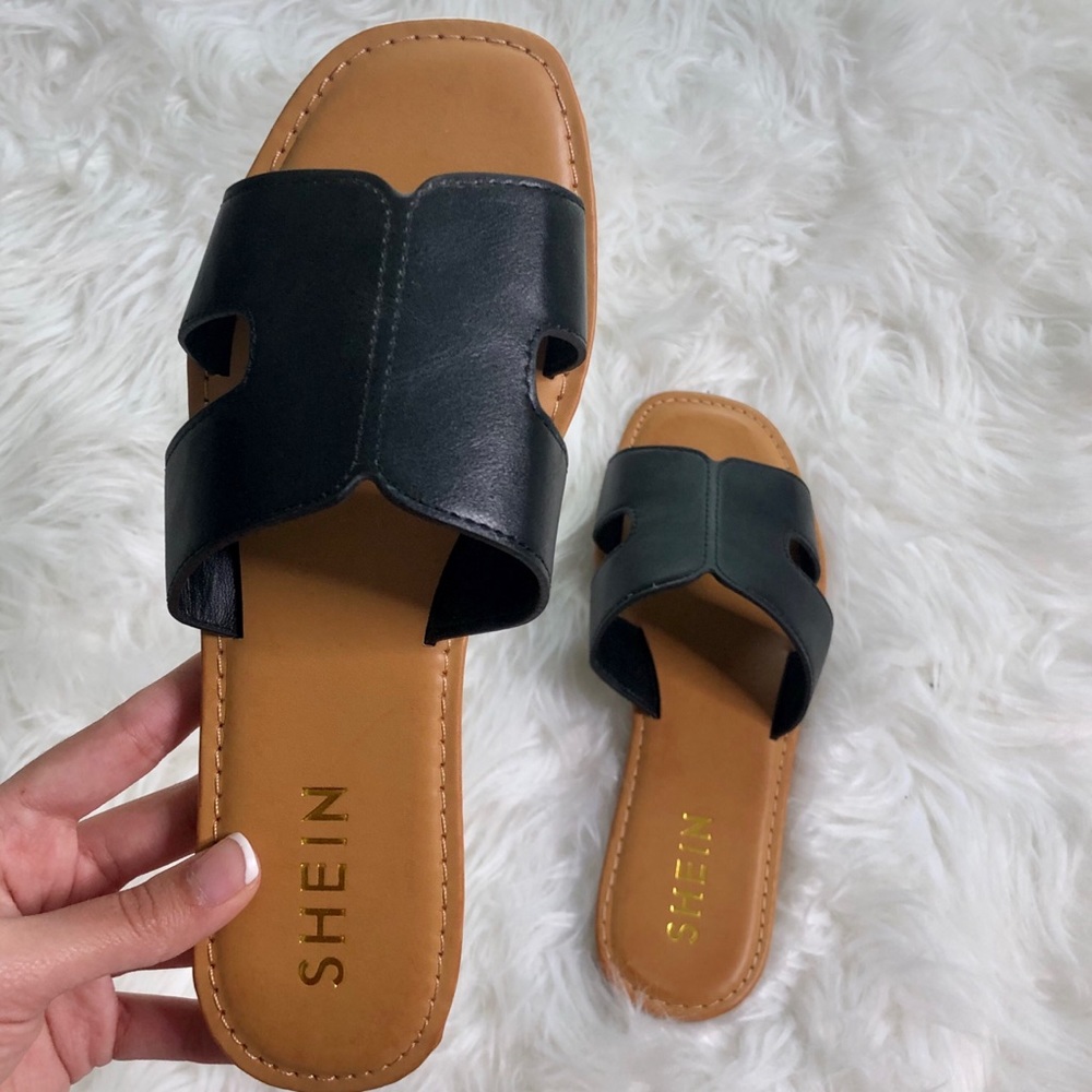 NEW! H cut out wide band flat slide sandals 🖤 - Picture 2 of 4